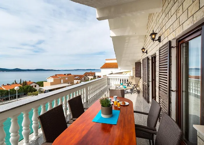 Апартаменты Summer Vibes