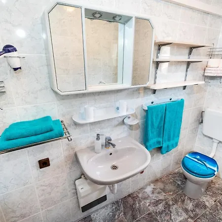 Summer Vibes דירה סבטי פטר