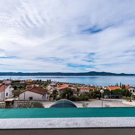 דירה Summer Vibes סבטי פטר